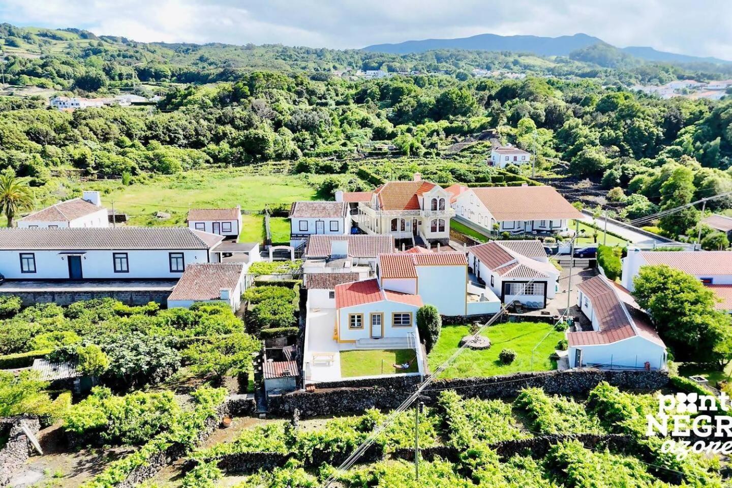 Praia da Vitória The Biscuit House By Pontanegraazores מראה חיצוני תמונה
