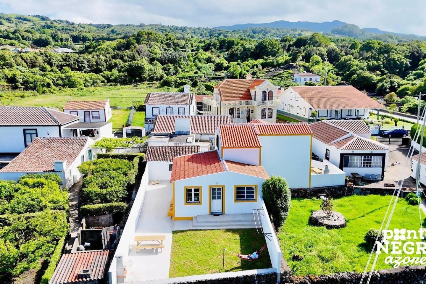 Praia da Vitória The Biscuit House By Pontanegraazores מראה חיצוני תמונה